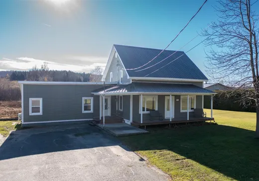 Maison à vendre - 1240 Route 161, Saints-Martyrs-Canadiens, G0P 1A0