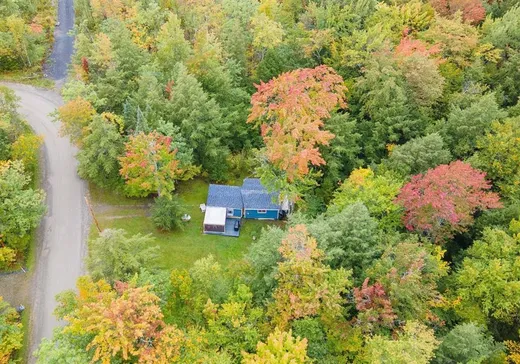 Bungalow à vendre - 149 Rue des Pinsons, Magog, J1X0M9