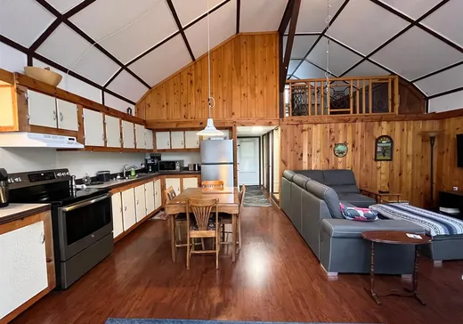 House for sale - 112 Rue Harvey, Val des Sources, J1T 3M7