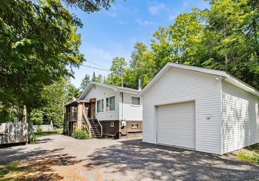 Bungalow à vendre - 685 Ch. de Chertsey, Chertsey, J0K3K0