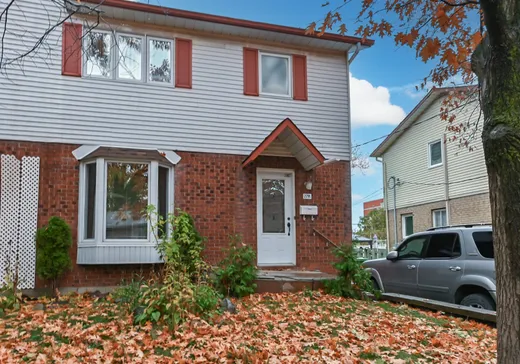Maison à étages à vendre - 2791 Av. Gonthier, Montréal (Mercier/Hochelaga-Maisonneuve), H1L3W1