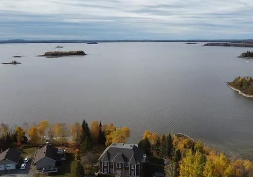 Maison à vendre - 27 Rue L'Écuyer, Val-d'Or, J9P 0B9