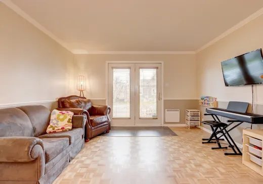 Maison à vendre - 717 Rue des Seigneurs O., Saint-Hyacinthe, J2T 4Y5