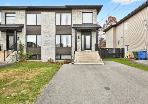 Two or more stories for sale - 150 Rue des Érables, Lavaltrie, J5T2X8