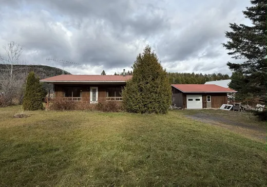 Maison à étages à vendre - 511 Rg Ste-Catherine, Les Éboulements, G0A2M0