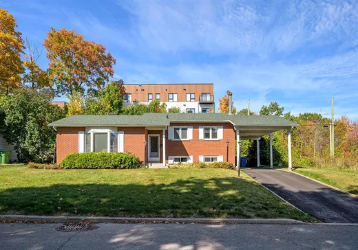 House for sale - 178 Rue de St-Pierre, Saint-Jérôme, J7Y 3V3