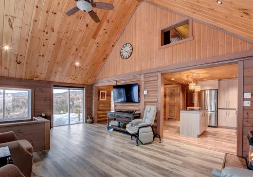 Maison à vendre - 12 Ch. du Club, Mandeville, J0K 1L0