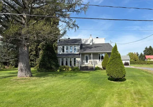 Two or more stories for sale - 1650 Grande-Côte, Berthierville, J0K1A0