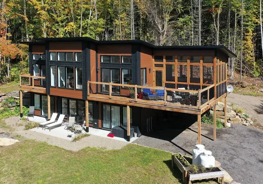 Maison à vendre - 44 Ch. des Chutes, Mandeville, J0K 1L0