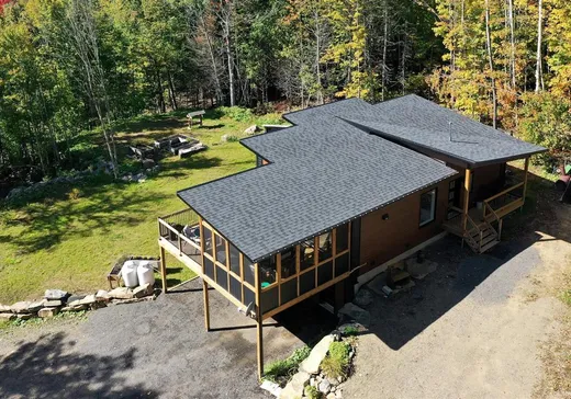 Maison à vendre - 44 Ch. des Chutes, Mandeville, J0K 1L0