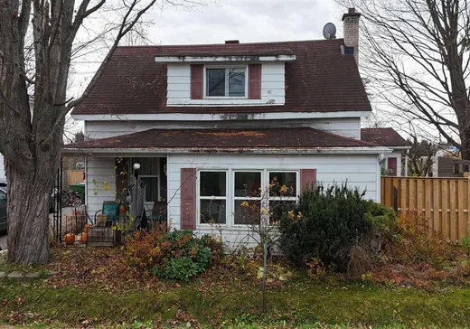 Maison à vendre - 17 Ch. Thomas, Pointe-Claire (Île de Montréal), J0B 2H0