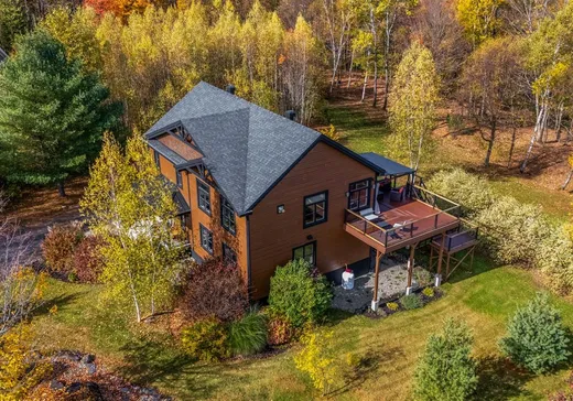 House for sale - 141 Rue des Hauts-du-Lac, Magog, J0B 1C0