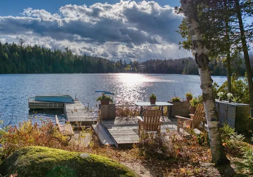 Paliers multiples à vendre - 39 Rue Tracy, St-Hippolyte, J8A3G1