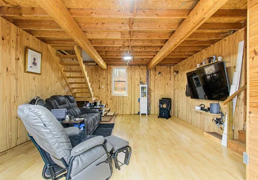 Maison à vendre - 228 Ch. de la Carrière, Lachute, J8H 1K9