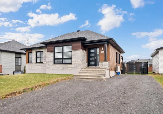 Maison à vendre - 12 Rue des Cormiers, St-Apollinaire, G0S 2E0
