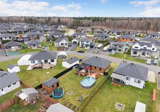 Maison à vendre - 12 Rue des Cormiers, St-Apollinaire, G0S 2E0