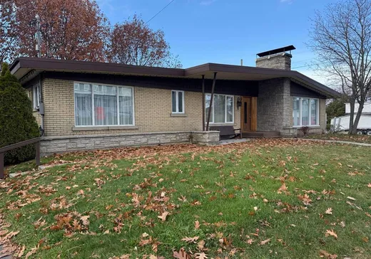 Maison à vendre - 136 1re Avenue E., Saint-Martin, G0M 1B0