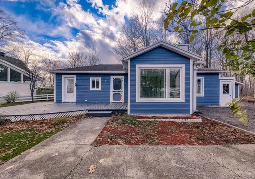 Maison à vendre - 7 Rue des Chênes N., Ste-Petronille, G0A 4C0