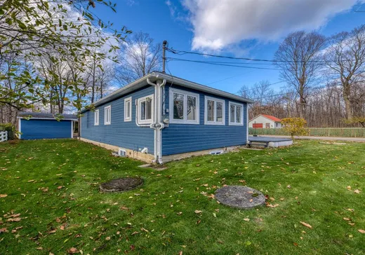 Maison à vendre - 7 Rue des Chênes N., Ste-Petronille, G0A 4C0