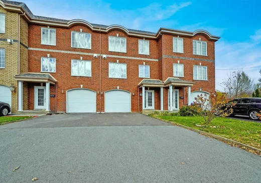 Maison à vendre - 4150 Ch. des Prairies, Brossard, J4X 0J7