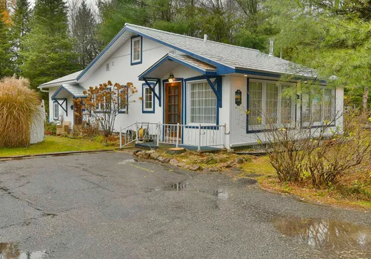 Maison à vendre - 396 Rue du Tour-du-Lac, Saint-Colomban, J5K 2J9