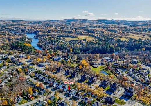 Maison à vendre - 6246 Rue Florent, Sherbrooke, J1N 3W3
