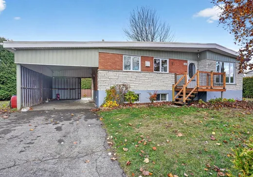 Maison à vendre - 585 Rue Rosa, Blainville, J7C 2A6