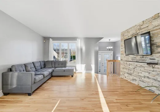 House for sale - 612 Rue de l'Aubépine, St-Nicolas, G7A 5K3