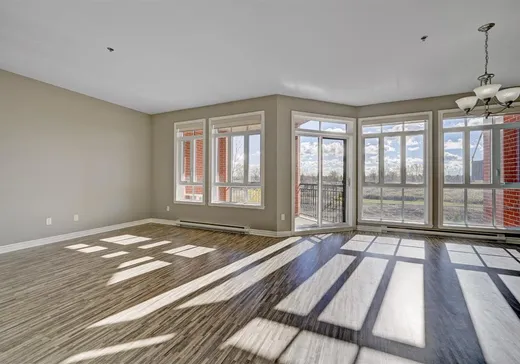 Condo for sale - 300 Av. du Golf, App. 201, La Prairie, J5R 0H6