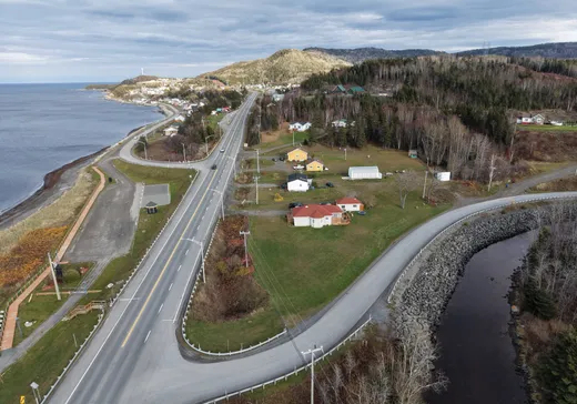 Maison à étages à vendre - 120 Route Bellevue E., Les Mechins, G0J1T0