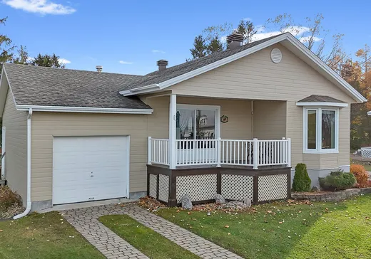 House for sale - 81 Route du Fleuve O., Ste-Luce-sur-Mer, G0K 1P0