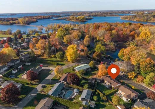 House for sale - 207 Rue St-Laurent, Salaberry-de-Valleyfield, J6S 6B8