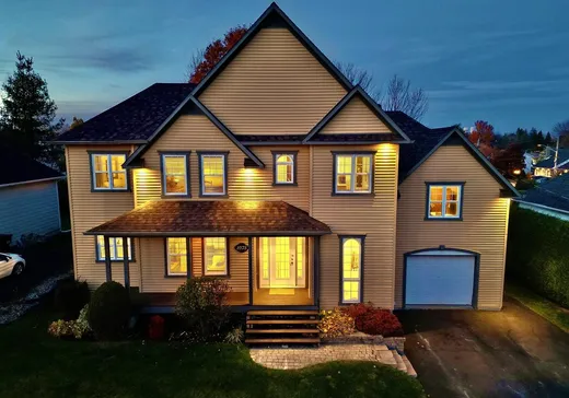 House for sale - 1075 Rue de Forillon, Sherbrooke, J1N 3X2