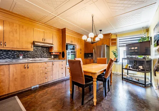 House for sale - 200 1er rg Price, Lac-aux-Sables, G0X 1M0