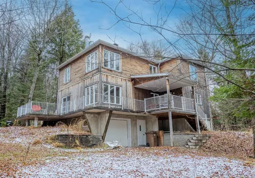 Maison à vendre - 139 Ch. du Lac-Nicolet, Saints-Martyrs-Canadiens, G0P 1A1