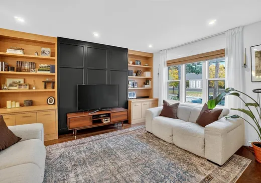 Maison à vendre - 4617 Av. Rosedale, Notre-Dame-de-Grâce (Île de Montréal), H4B 2H1