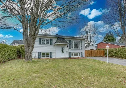 Bungalow for sale - 1572 Rue Manseau, Sainte-Marthe-sur-le-Lac, J1N1P6