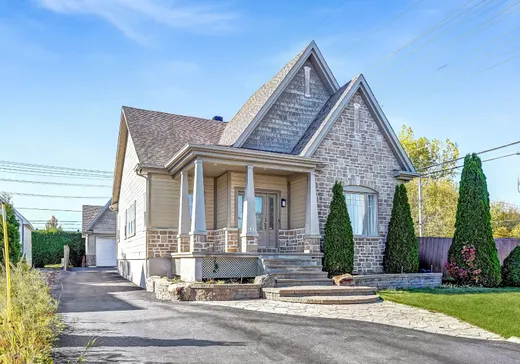 Maison à vendre - 1432 Rue de Chenonceaux, Terrebonne, J6W 5R3