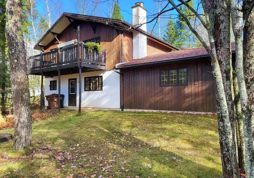 Maison à étages à vendre - 425 Rue du Val-des-Arbres, Sherbrooke, J1R0B1
