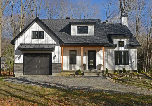 Maison à vendre - 880 Rue Villeneuve, Rigaud, J0P 1P0