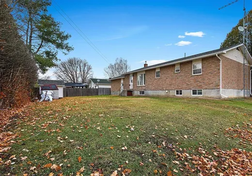 House for sale - 7 Rue Reid, Campbell's Bay, J0X 1K0