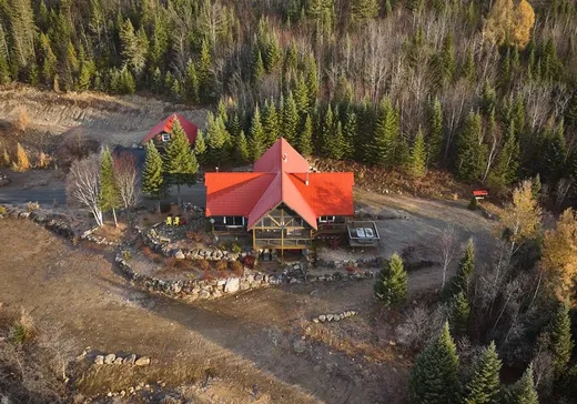 Maison à vendre - 6265 Ch. des Hauteurs, Sainte-Adèle, J8B 1N4