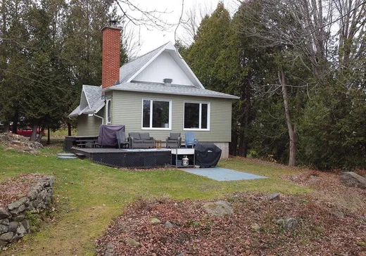 Maison à vendre - 11 Rue Martineau, St-Apollinaire, G0S 2E0