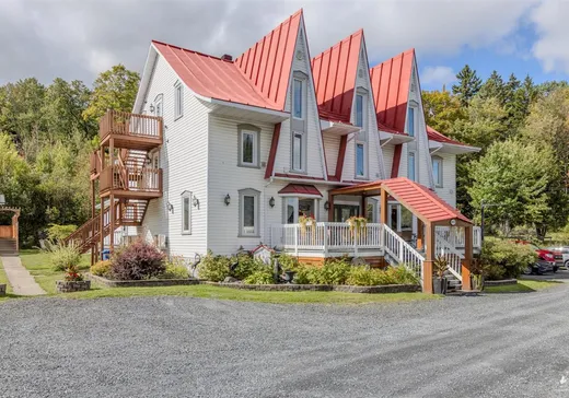 Maison à étages à vendre - 1831Z Route 277, Lac-Etchemin, G0R1S0