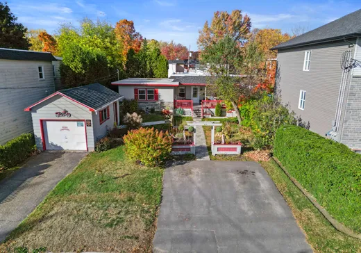 Maison à étages à vendre - 613 Rue Latour, Saint-Jérôme, J7Z2H8