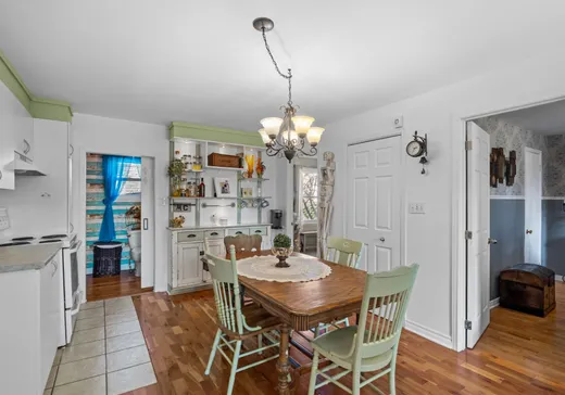 Maison à vendre - 613 Rue Latour, Saint-Jérôme, J7Z 2H8