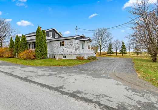 Maison à vendre - 277 Rg du Bas-St-Jacques, Saint-Elzéar, G0S 2J1