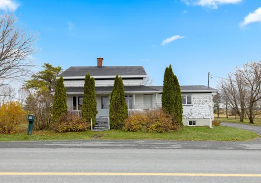 Maison à vendre - 277 Rg du Bas-St-Jacques, Saint-Elzéar, G0S 2J1