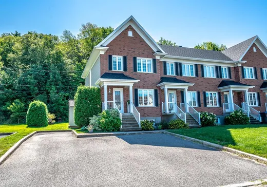 Maison à étages à vendre - 1574 Rue Stanislas-Hébert, St-Romuald, G6W8K8