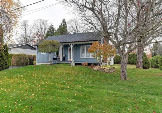 Bungalow for sale - 5910 Rue Frenette, Sherbrooke, J1N2N3
